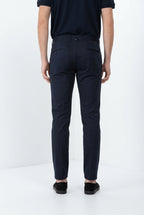 Torino Travel Hose Chino Herren aus technischem Travel-Stretch-Satin slim fit
