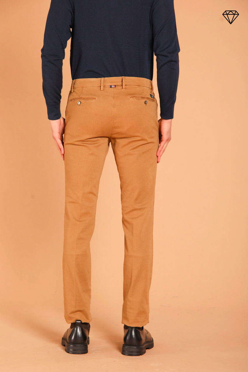 New York pantalone chino uomo in gabardina stretch regular fit ①