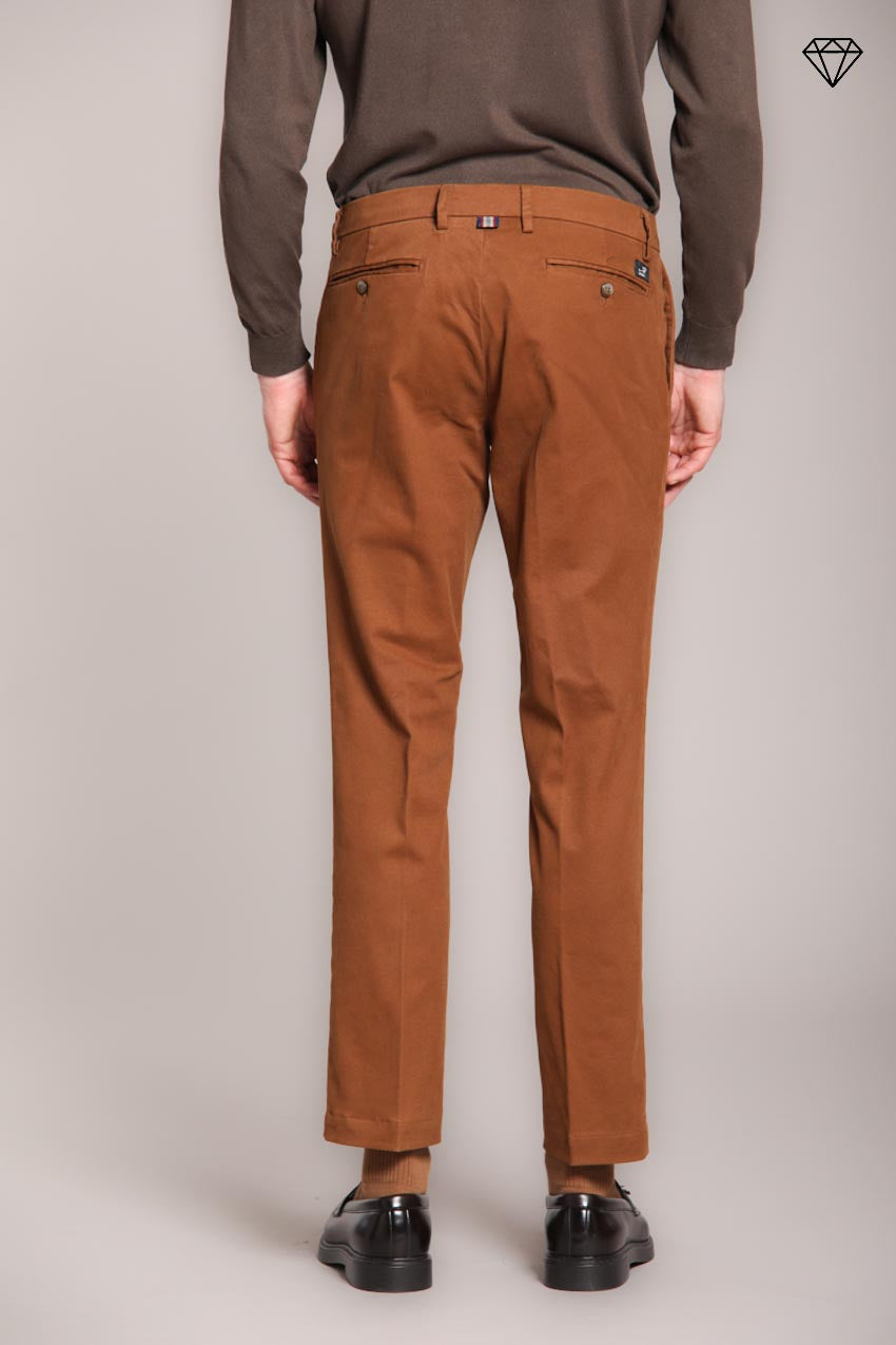 New York Herren Chinohose aus Stretch-Gabardine Regular Fit ①