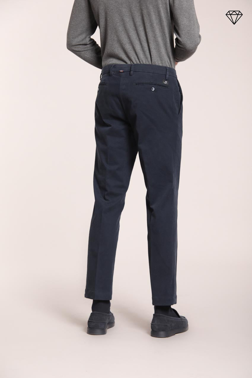 New York Herren Chinohose aus Stretch-Gabardine Regular Fit ①