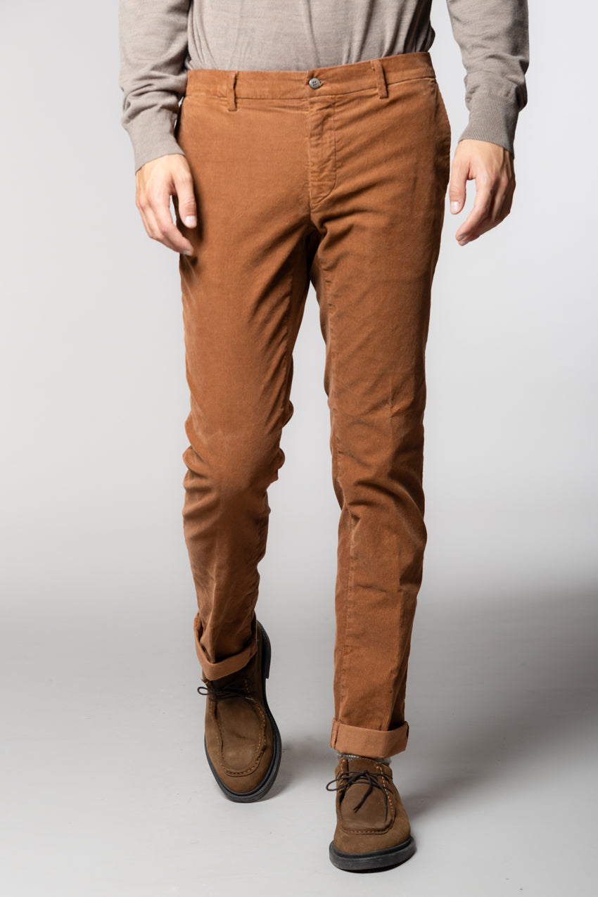 New York Herren Chinohose aus 1000-Rippen Cord Regular Fit