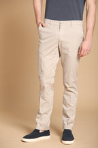 New York City pantalone chino uomo in twill di cotone pima leggero stretch regular fit
