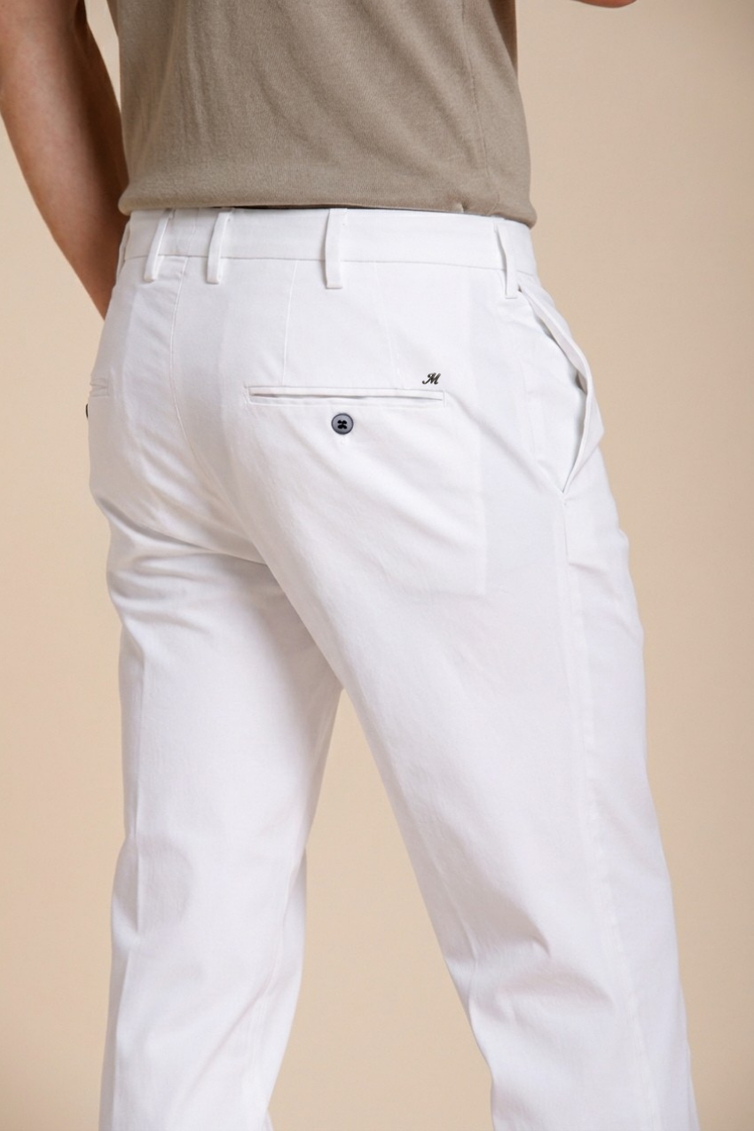 New York Herren Chinohose aus Stretch-Gabardine regular fit ①