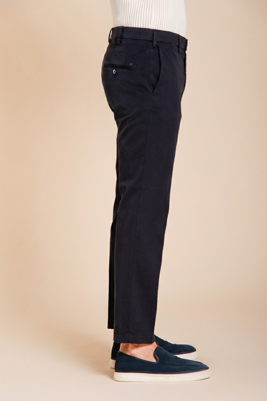 New York Herren Chinohose aus Stretch-Gabardine regular fit ①