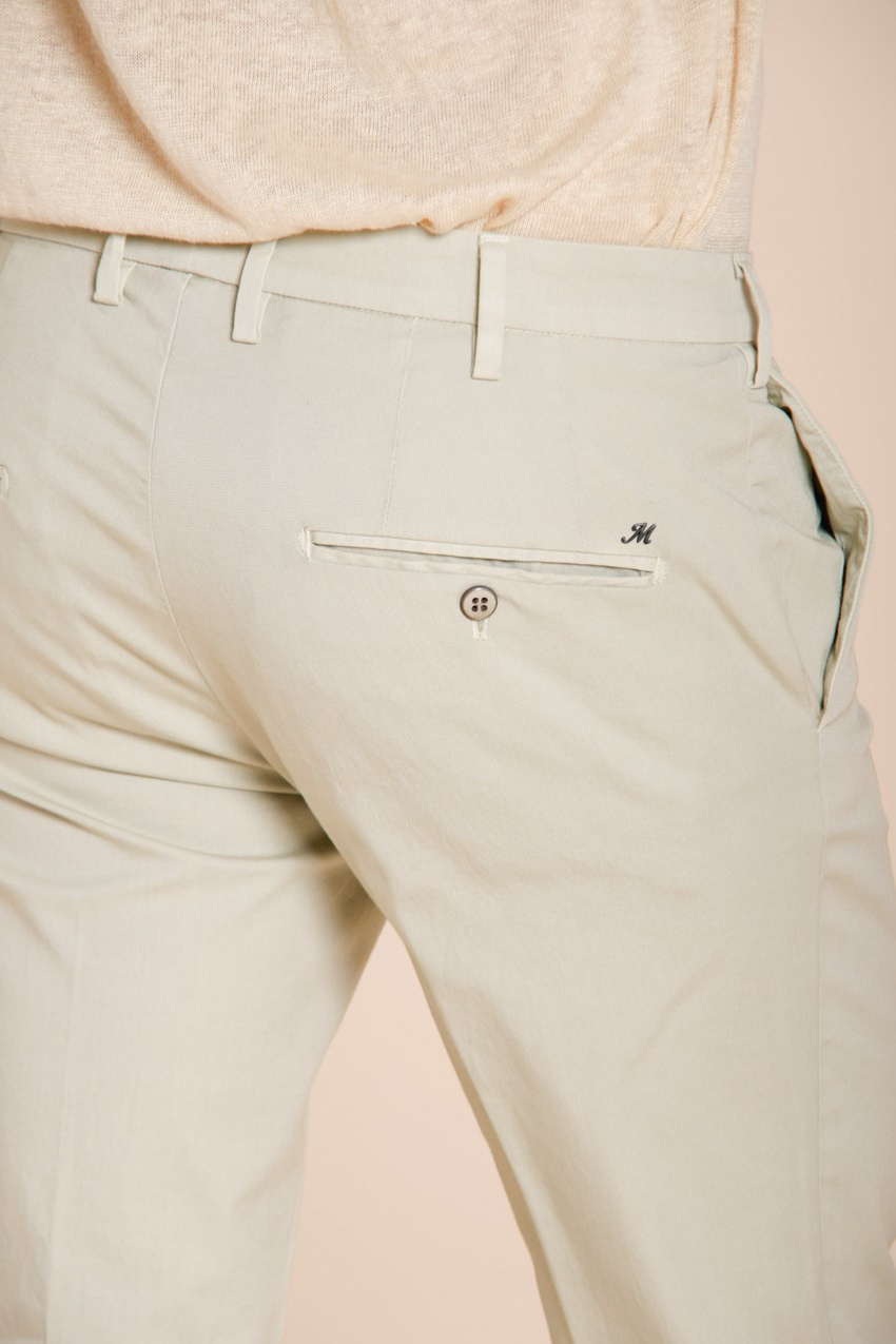 New York Herren Chinohose aus Stretch Gabardine regular fit ①