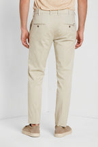 New York Herren Chinohose aus Stretch Gabardine regular fit ①