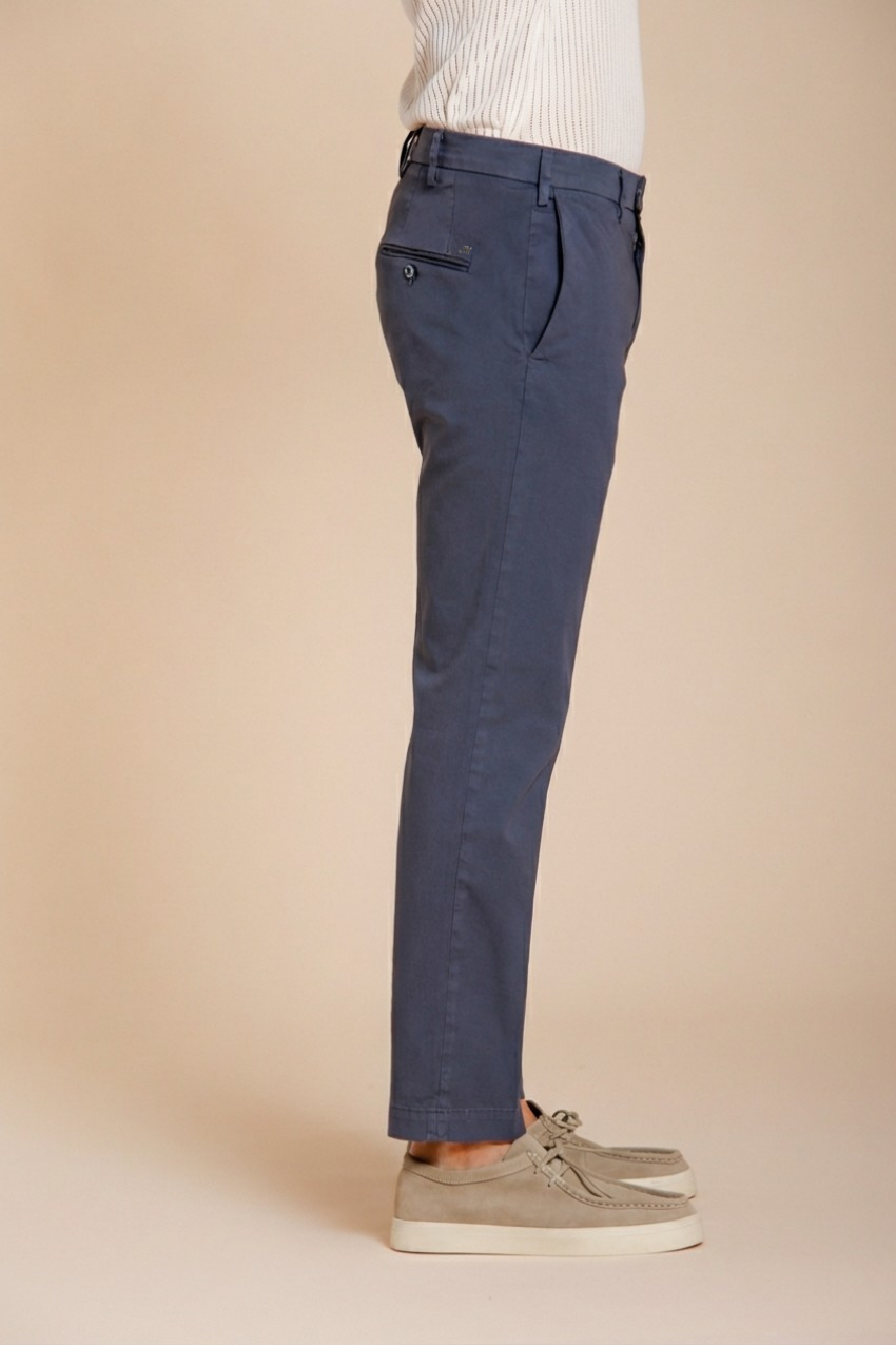 New York Herren Chinohose aus Stretch-Gabardine regular fit ①