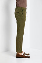 New York Herren Chino Hose aus Stretch Gabardine regular fit ①