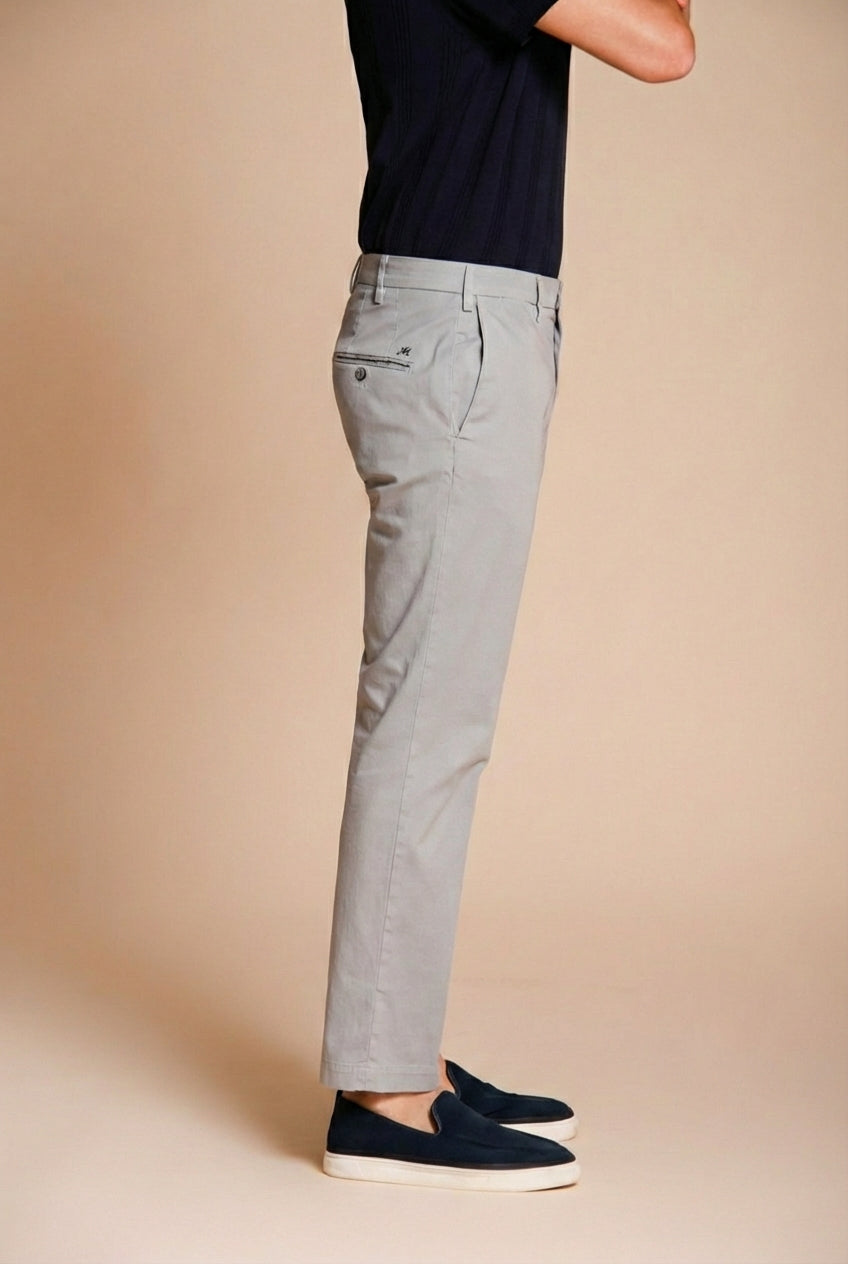 New York Herren Chino Hose aus Stretch-Gabardine regular fit ①