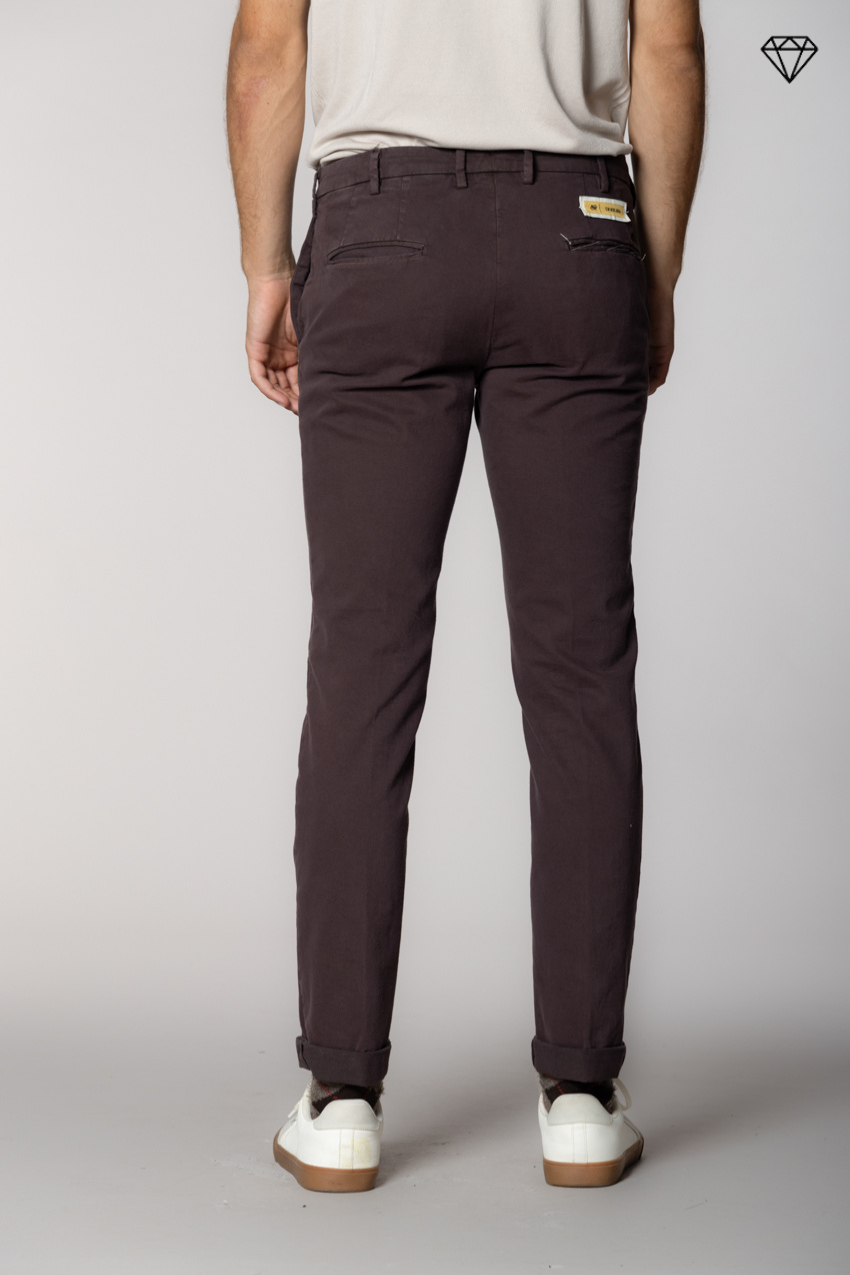 New York Sartoriale Herren Chinohose maßgeschneidert aus Baumwolle und Wolle Regular Fit ①