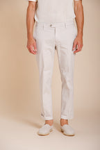 New York Hose Chino Herren aus Stretch-Gabardine regular fit ①