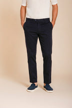 New York Herren Chinohose aus Stretch-Gabardine regular fit ①