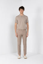 Pantalone chino uomo New York Mason's beige in twill regular fit - vista laterale SS26