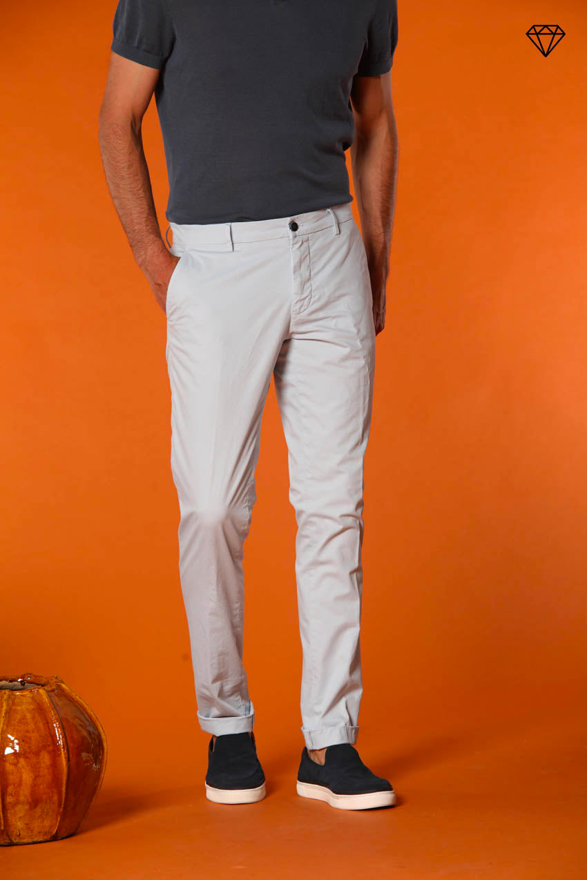 Milano Herren Chino Hose aus Pima-Baumwolle Extra Slim Fit ①