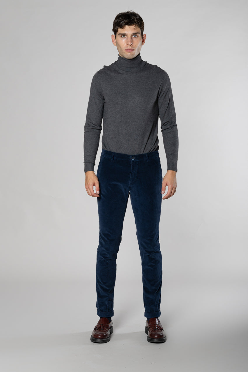 Milano Herren Chinohose aus 500-Linien-Velours extra slim fit