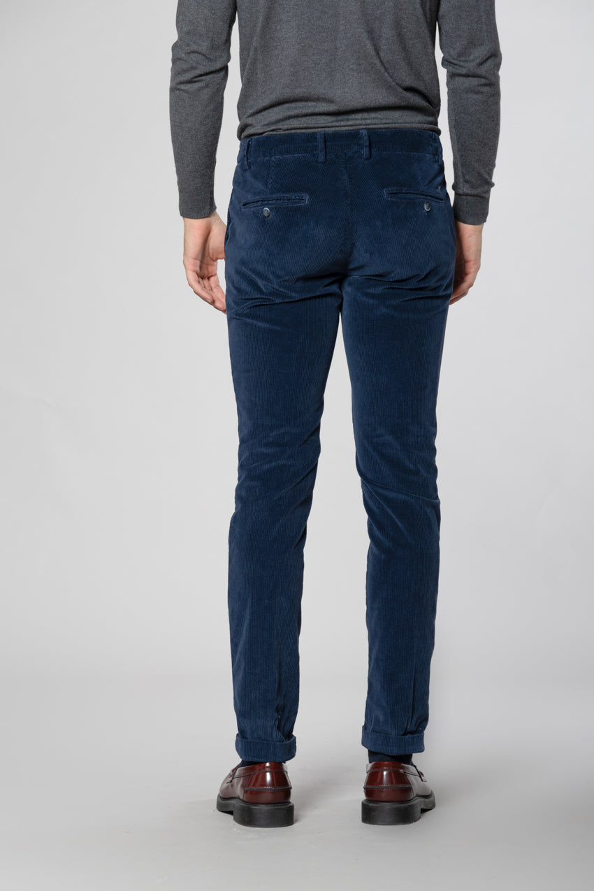 Milano Herren Chinohose aus 500-Linien-Velours extra slim fit