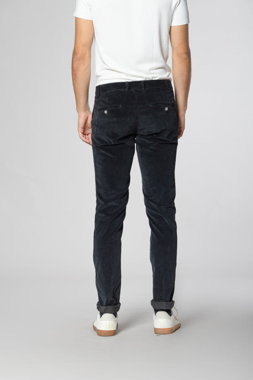 Milano Herren Chinohose aus 500-Linien-Velours extra slim fit