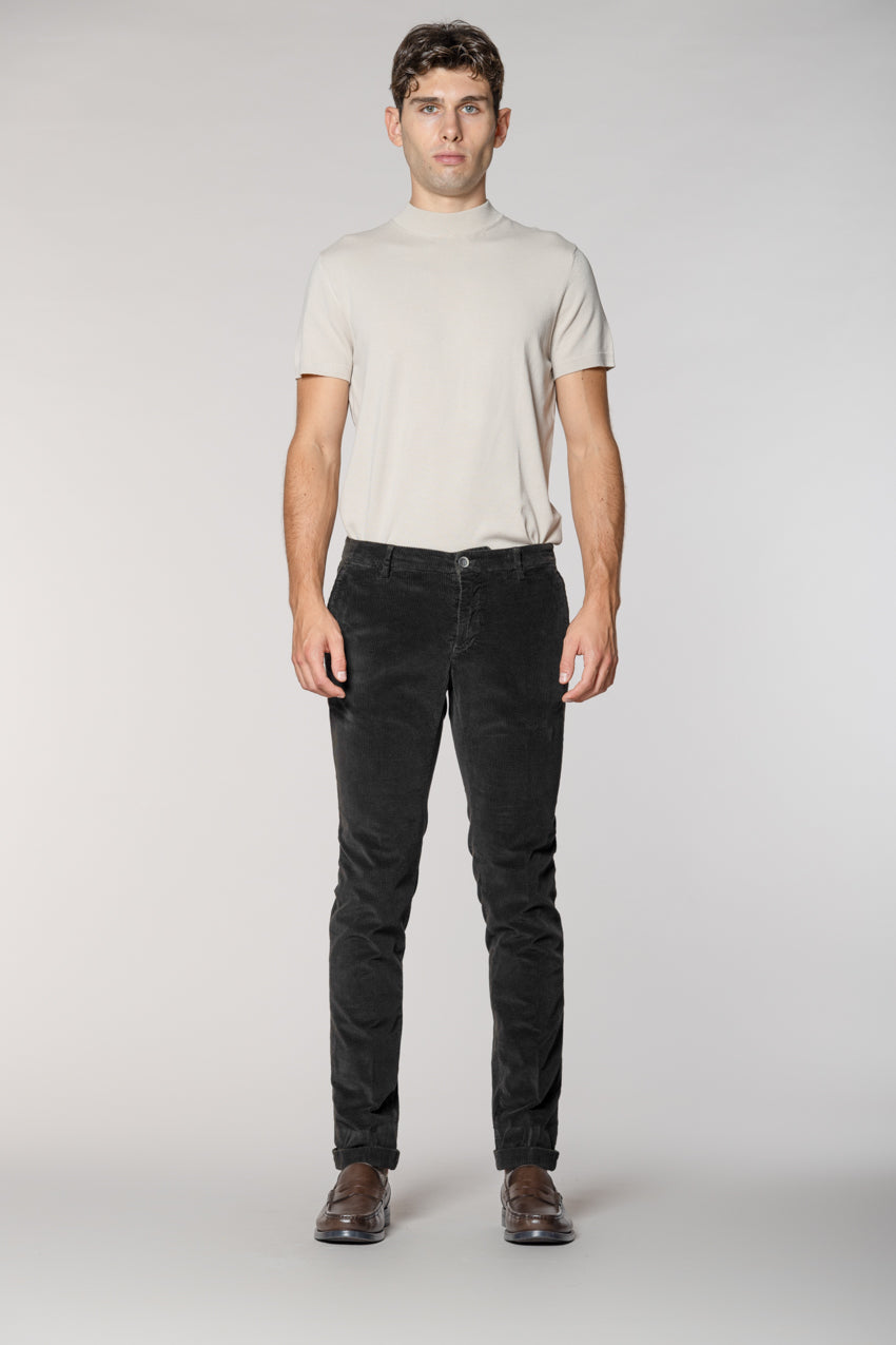 Milano Herren Chinohose aus 500-Linien-Velours extra slim fit