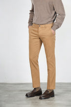 Milano pantalone chino uomo in gabardina stretch extra slim fit ①