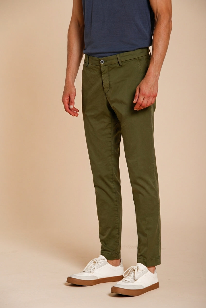 Milano Herren Chino Hose aus Stretch-Gabardine extra slim fit ①