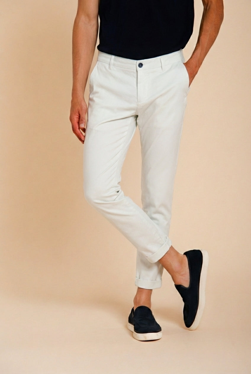 Milano Herren Chinohose aus Stretch-Gabardine extra slim fit ①