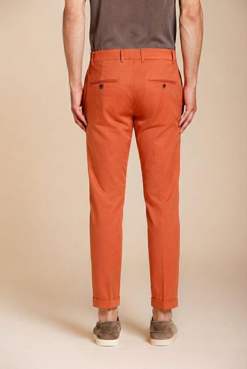 Milano Herren Chinohose aus Stretch-Gabardine extra slim fit ①