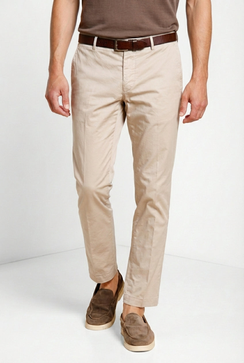 Milano pantalone chino uomo in gabardina stretch extra slim fit ①