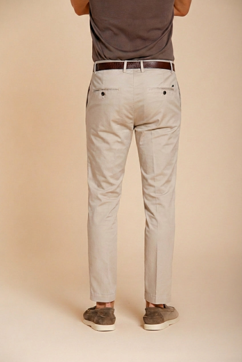 Milano pantalone chino uomo in gabardina stretch extra slim fit ①