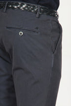 Milano Chinohose für Herren aus Stretch-Gabardine mit extra slim fit ①
