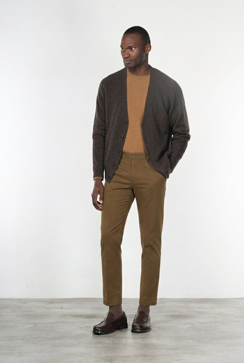 Milano pantalone chino uomo in gabardina stretch extra slim fit ①