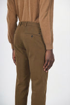 Milano pantalone chino uomo in gabardina stretch extra slim fit ①