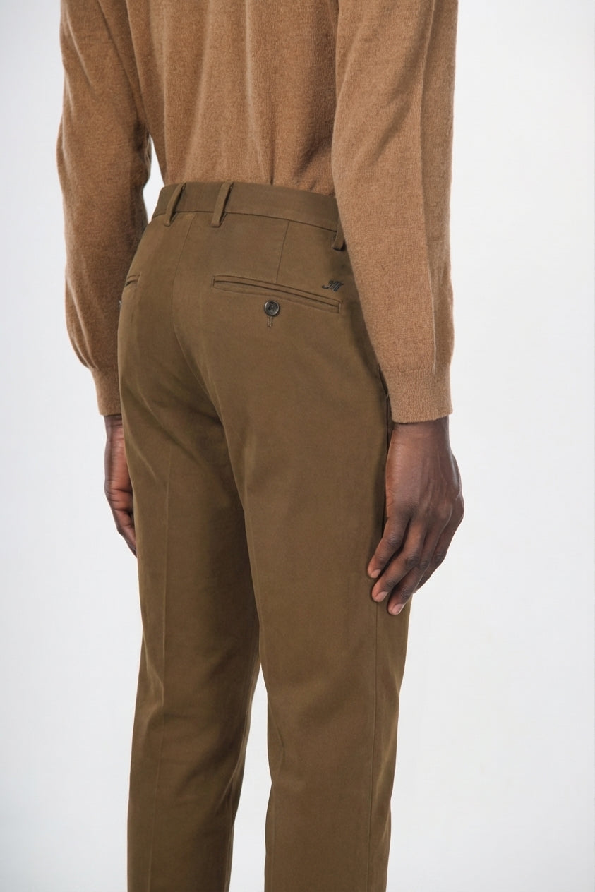 Milano pantalone chino uomo in gabardina stretch extra slim fit ①