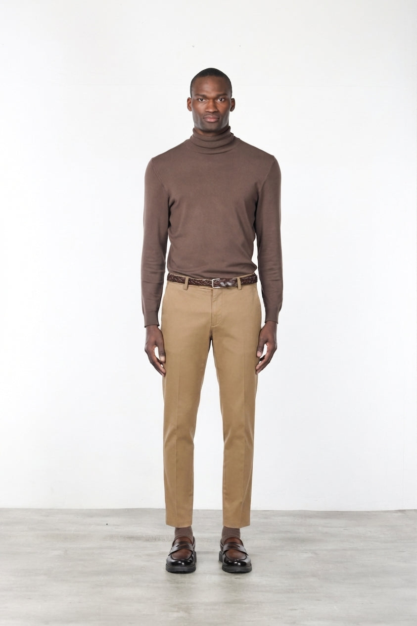 Milano Chinohose Herren in Stretch-Gabardine, Extra Slim Fit ①