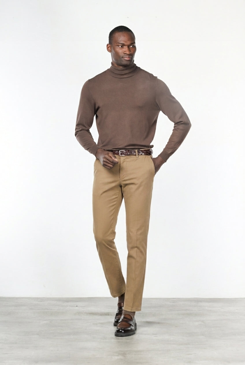Milano Chinohose Herren in Stretch-Gabardine, Extra Slim Fit ①
