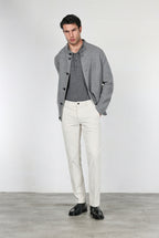 Milano Chinohose für Herren aus 500-Rippen-Feincord, Extra Slim Fit ①