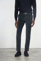 Milano Herren-Chino-Hose aus Samt, 500 Linien extra slim fit ①