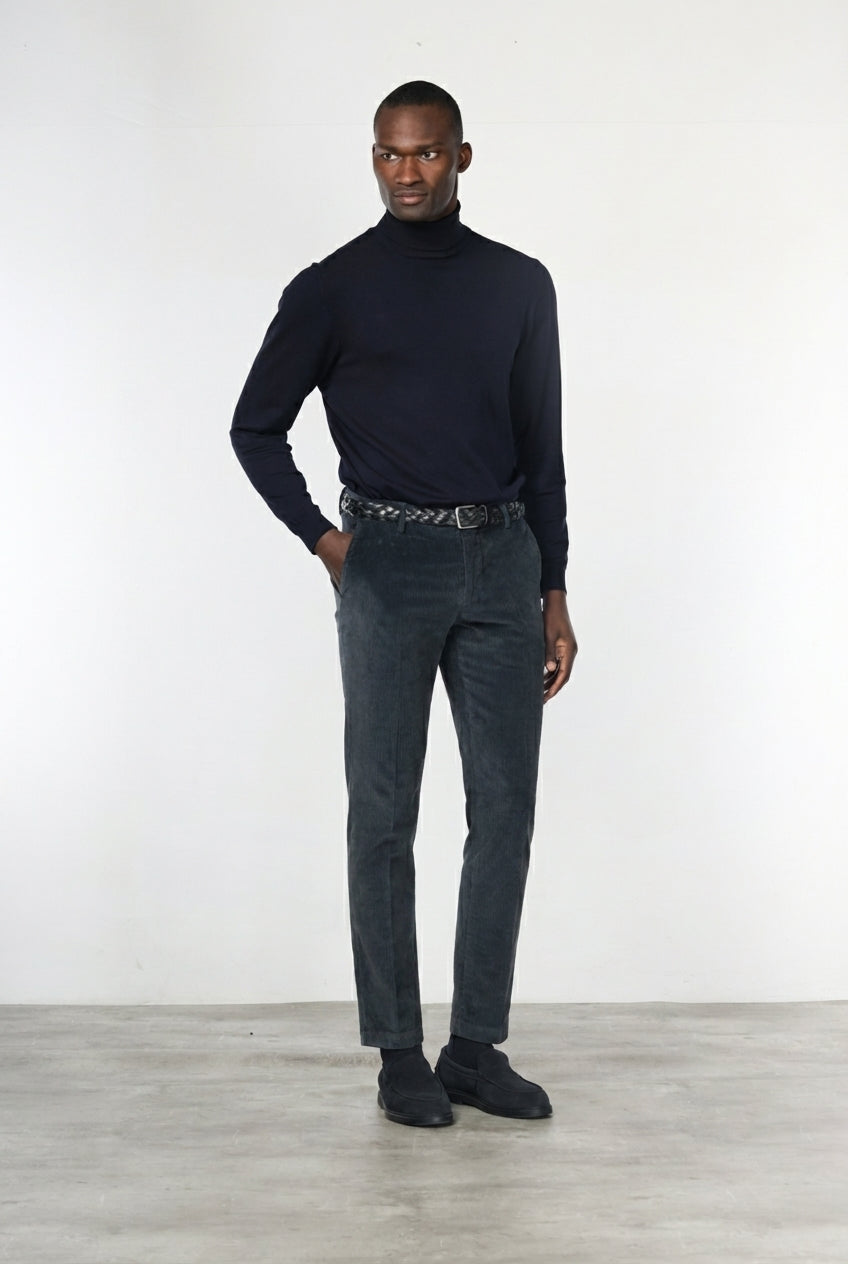 Milano Herren-Chino-Hose aus Samt, 500 Linien extra slim fit ①