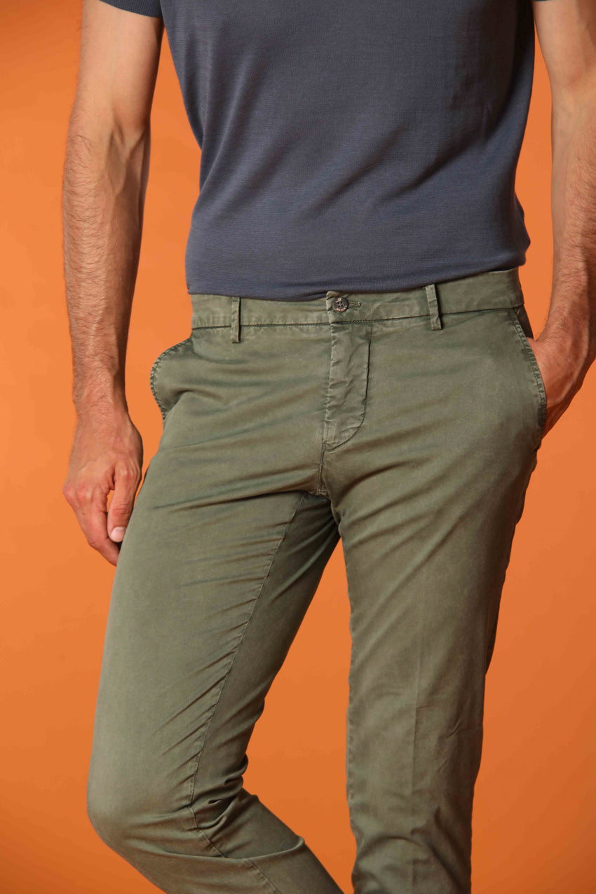 Milano Essential pantalone chino uomo in twill di cotone pima stretch extra slim fit