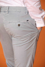 Milano Essential Herren Chino Hose aus Pima-Baumwoll-Twill Stretch Extra Slim Fit