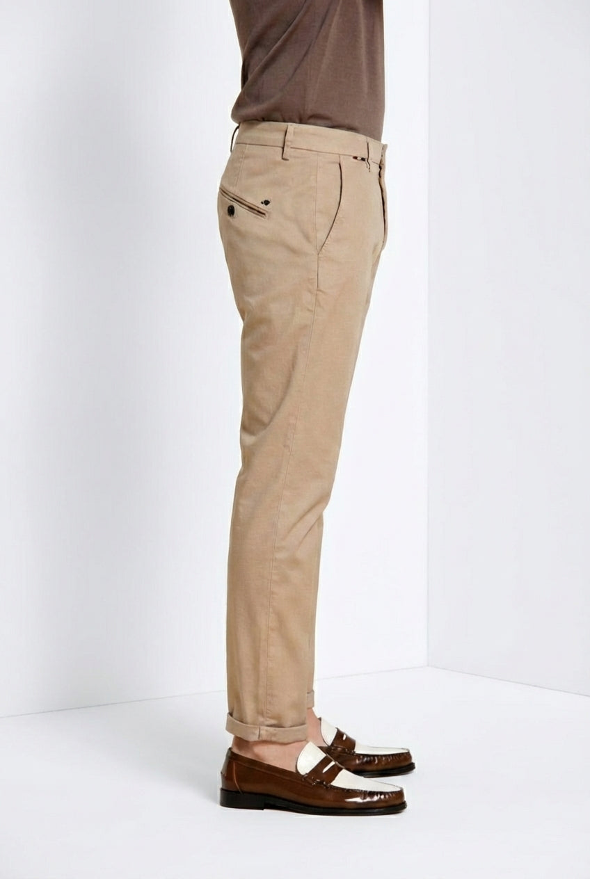 Osaka Herren Chino Hose in feiner Tricotine aus Baumwolle und Lyocell carrot fit