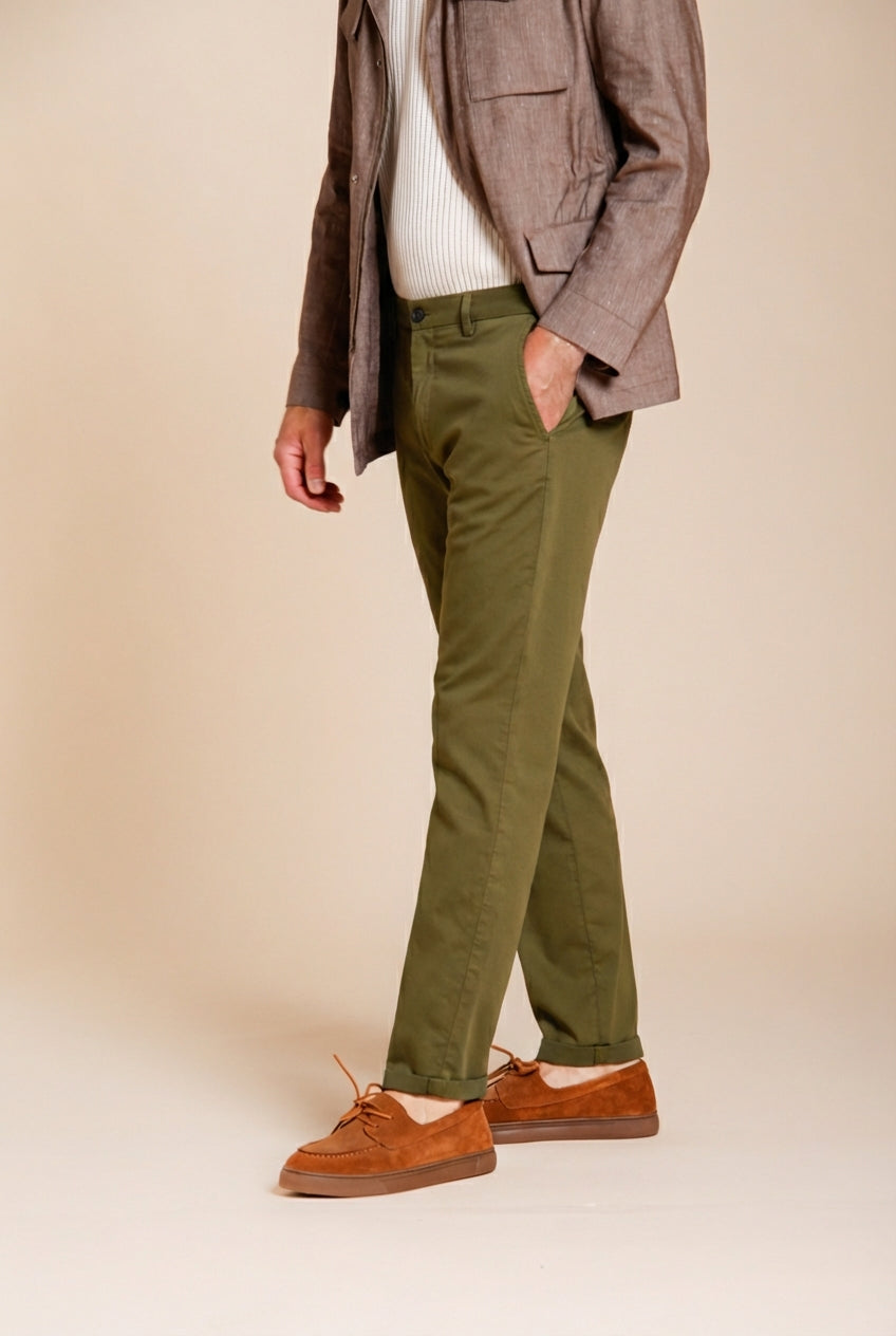 Osaka Herren Chinohose aus feiner Baumwoll- und Lyocell-Trikotgewebe carrot fit