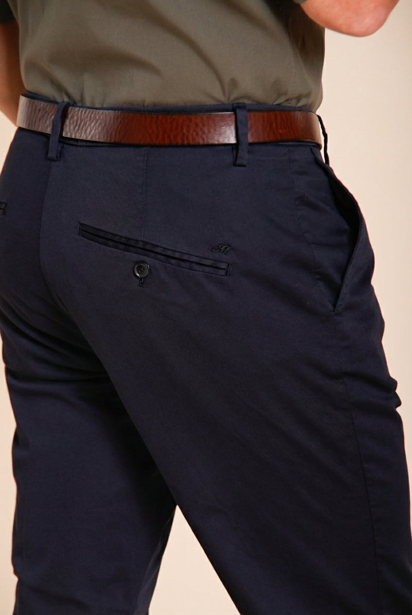 Osaka Herren Chino Hose aus feiner Trikotine aus Baumwolle und Lyocell carrot fit