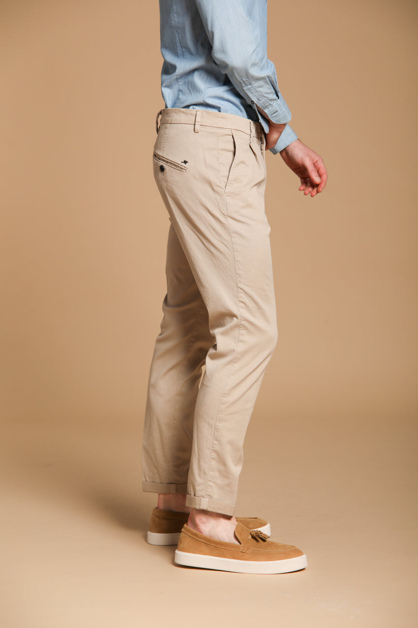Osaka 1 Pinces Herren Chino Hose aus Baumwoll- und Lyocell-Twill Carrot Fit