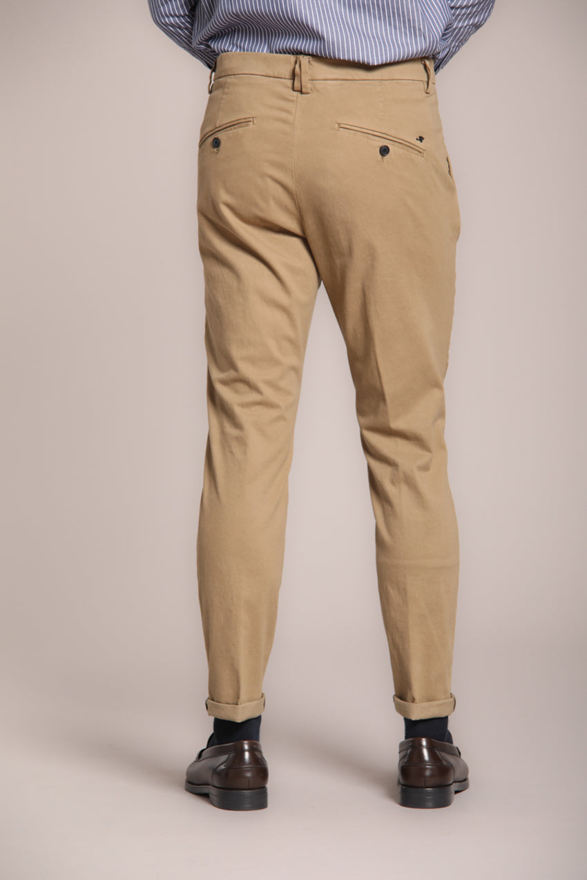 Foto 5 Osaka 1 Pinces pantaloni chino uomo in cotone seta carrot fit