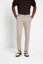 Osaka 1 Pinces Hose Chino Herren aus Satin aus Baumwolle und Seide carrot fit ①