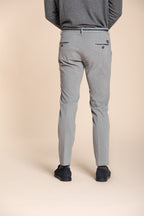 Foto 5 Torino Winter pantalone chino uomo in gabardina stretch slim fit