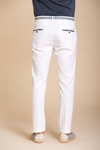 Torino Elegance Herren Chino Hose aus feiner Tricotine aus Baumwolle und Lyocell slim fit