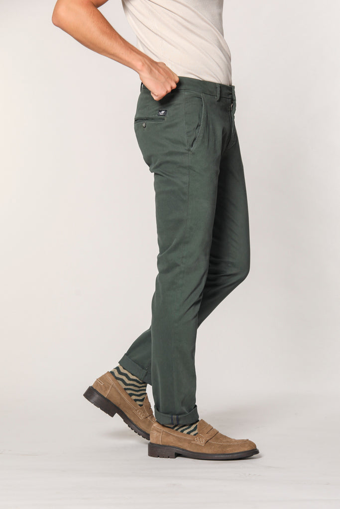 Torino Style Herren-Chinohose aus Gabardine und Baumwolle mit Modal-Stretch und Slim-Fit-Passform