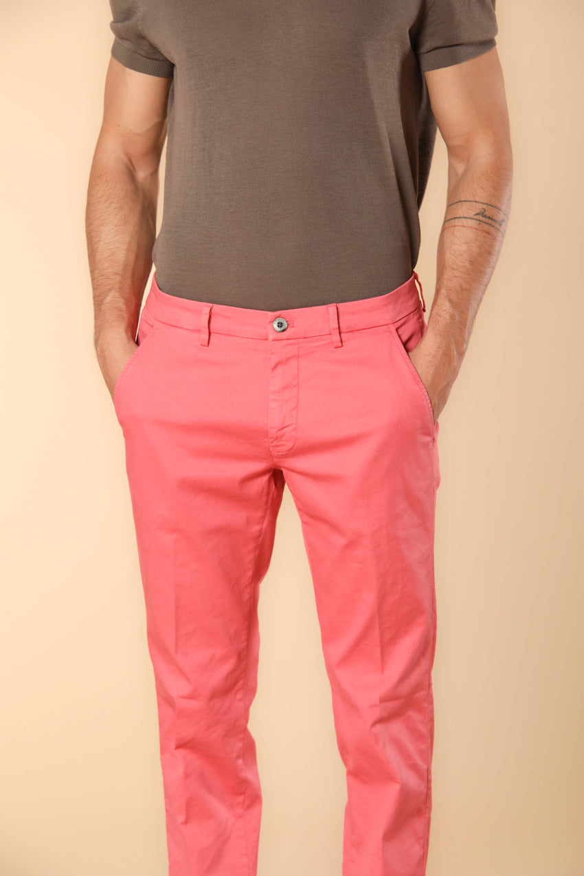 New York Herren Chino Hose aus Stretch-Satin Regular Fit ①