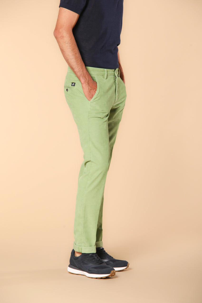 Torino Herren Chino Hose im sartorialen Stil aus leichtem Velours Slim Fit